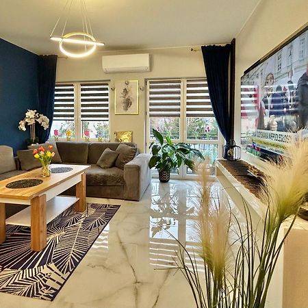 Golden Luxury Suite Nowy Dwór Mazowiecki Dış mekan fotoğraf